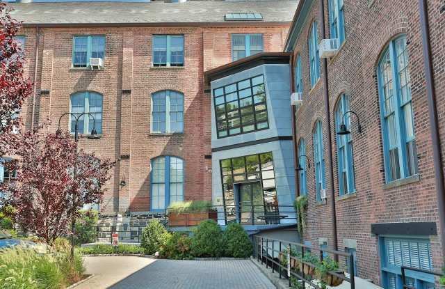 52 Webster Avenue - 52 Webster Avenue, New Rochelle, NY 10801