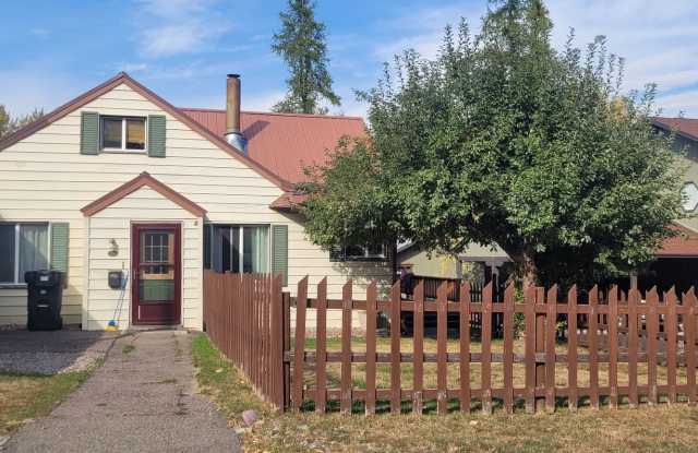 Adorable 2 bedroom charming home on Whitefish River! photos photos