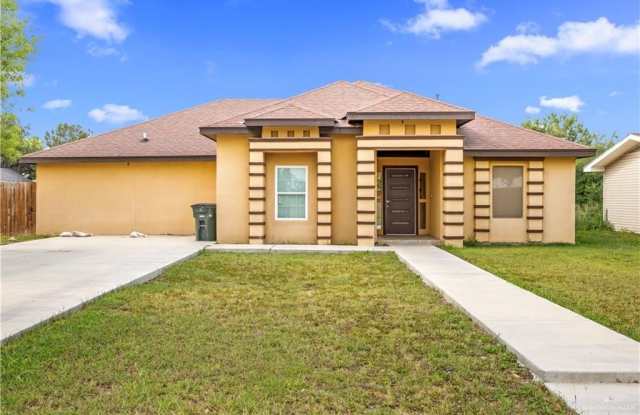 1001 Country Club Drive photos photos