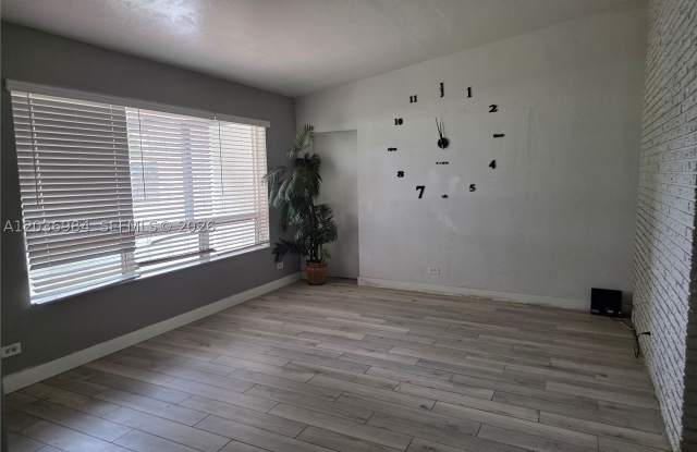 621 SW 64 Way Gallery 2