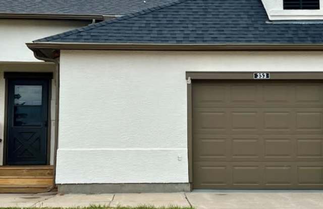 353 Mickelson Court photos photos