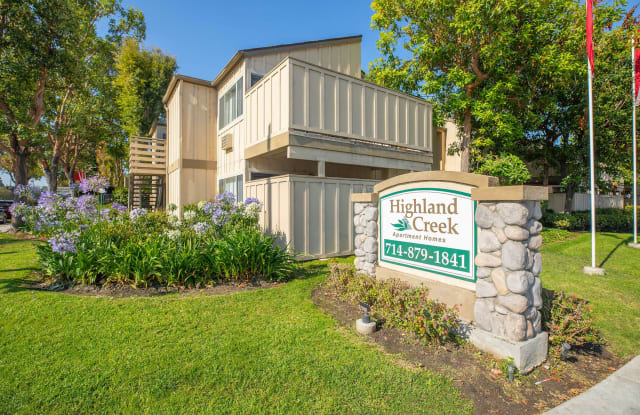 Highland Creek Apartment Homes Gallery 4