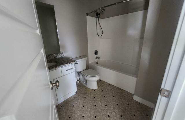 6513 Davis Knolls Dr Gallery 3