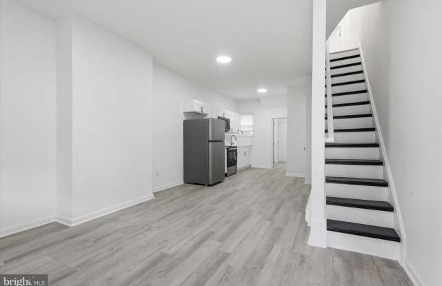 3872 WYALUSING Avenue Gallery 2