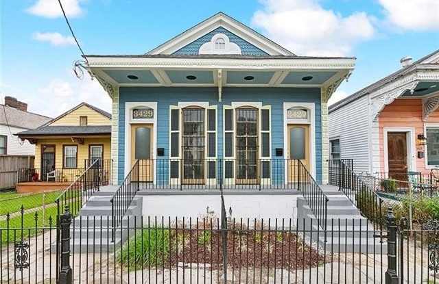 3427 BARONNE Street photos photos