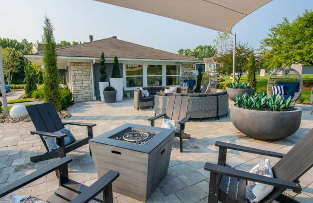 Emory Lakes Luxury Apartments photos photos
