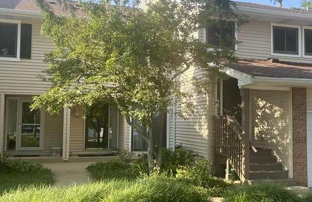 1002 Hidden Lake Drive Gallery 2