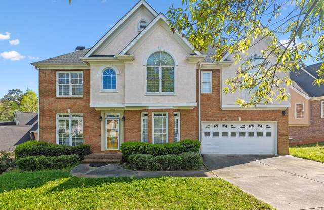 Cozy 3BR Ellenwood House near Airport Gallery 1