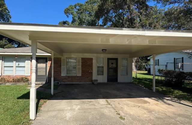 Completely Remodeled 3 Bed, 2 Bath Home in Monroe, LA – 1,510 Sq Ft photos photos