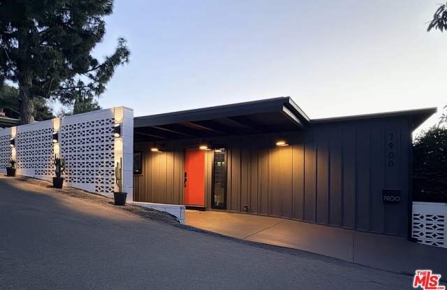 7900 Willow Glen Rd photos photos