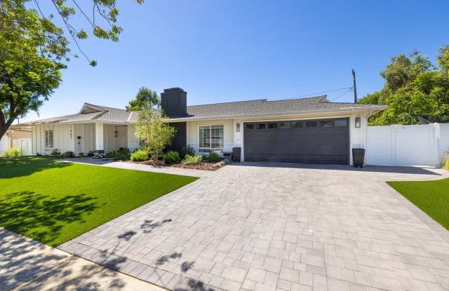 5 bedroom 2.5 bathroom home in Shadow Oaks Gallery 2