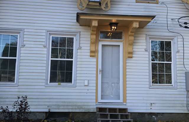 41 Maple St photos photos