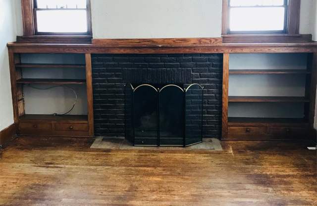 135 South Saint Clair Street Gallery 2
