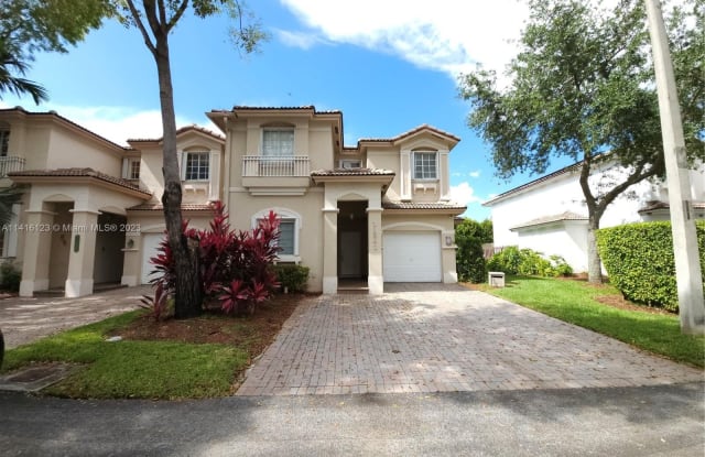 11341 NW 73rd Ter - 11341 Northwest 73rd Terrace, Doral, FL 33178