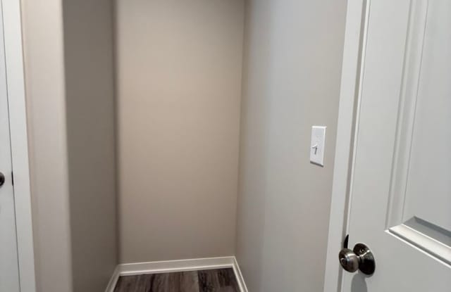 Brand New 3 bedroom/2.5 bath townhome in Waverly Gallery 4
