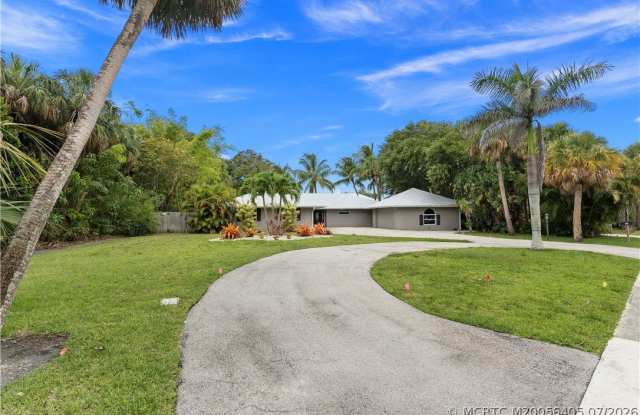 53 N Sewalls Point Road Gallery 2