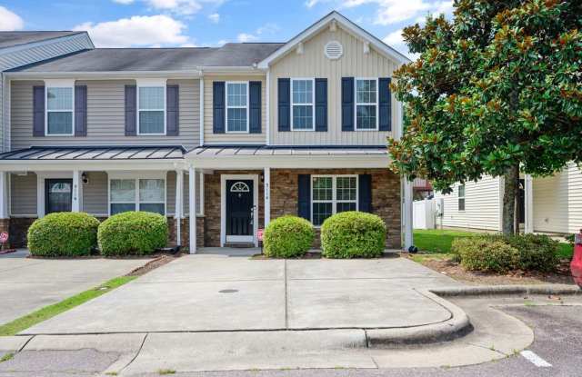 End Unit Townhome in Great Location! photos photos