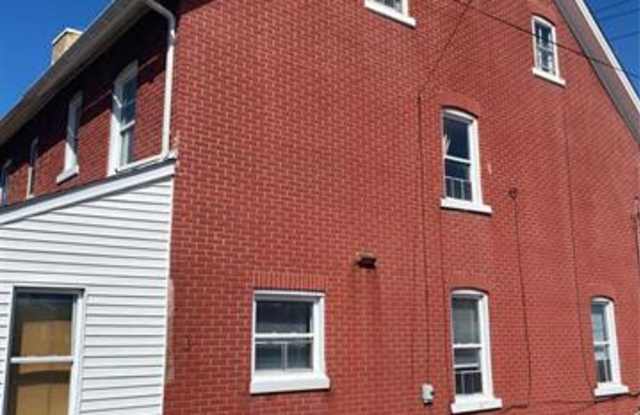 110 East Raspberry Street Gallery 2