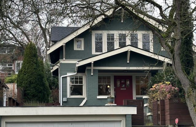 335 23rd Avenue East - 335 23rd Avenue East, Seattle, WA 98112