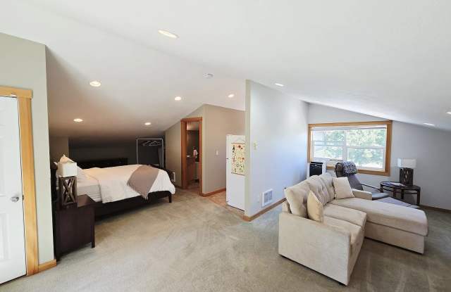 1836 Rebecca Ave photos photos