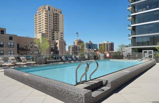 1407 S Michigan Ave photos photos