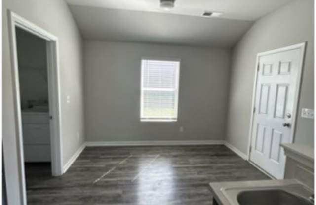 441 Woodland Trail Gallery 4