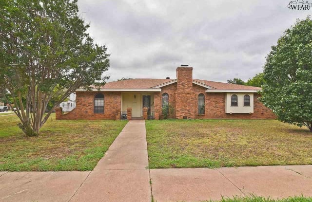 1303 TILDEN STREET - 1303 Tilden Street, Wichita Falls, TX 76309