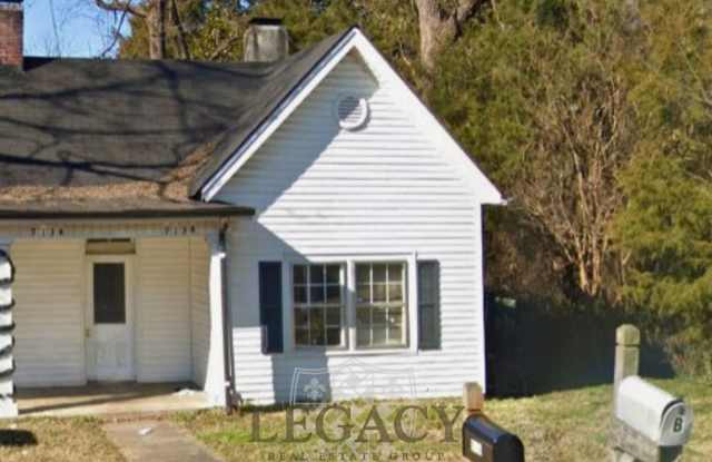 913 North Maple Street - B photos photos