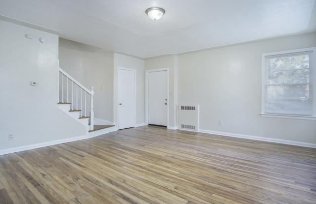 3020 Maffett Street Gallery 2