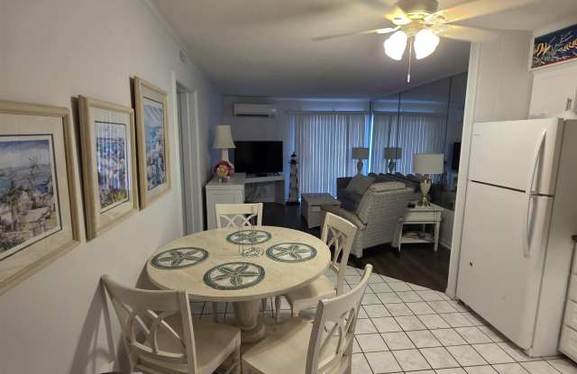 9560 Shore Dr. Gallery 3