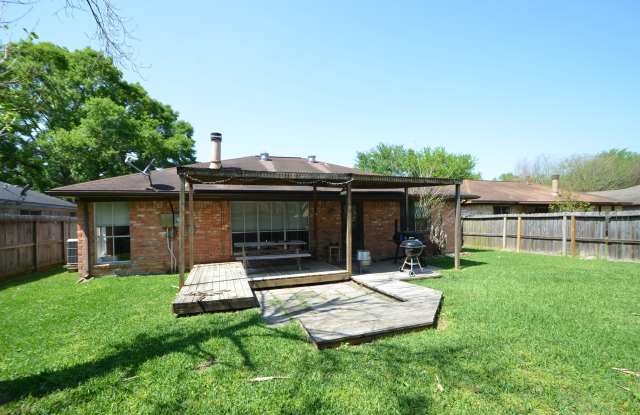 422 Reseda Dr Gallery 2