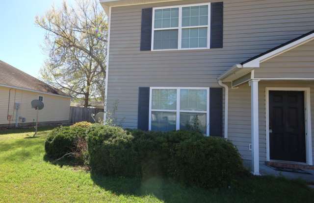 1801-B Chestnut Dr. photos photos