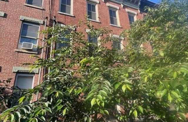 355 7TH ST - 355 7th Street, Jersey City, NJ 07302