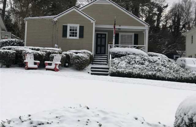 COMING SOON! Spacious  Bright 2BR home in Prime Raleigh Location - 2707 Wayland Drive, Raleigh, NC 27608