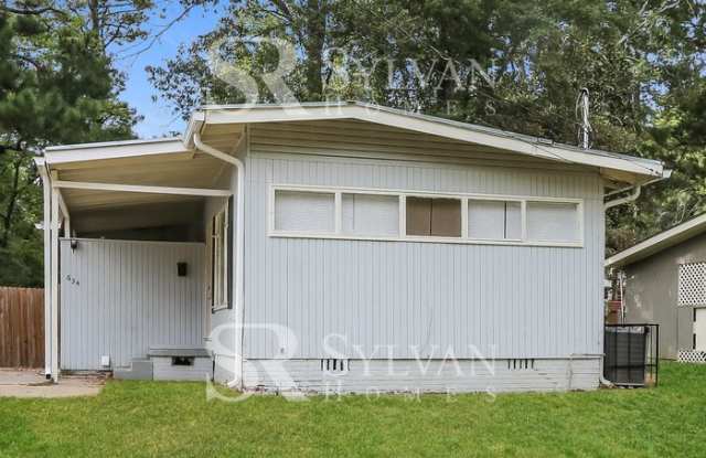 654 Piermont Street photos photos