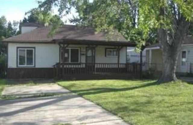 17048 Lowell Street - 17048 Lowell Street, Roseville, MI 48066