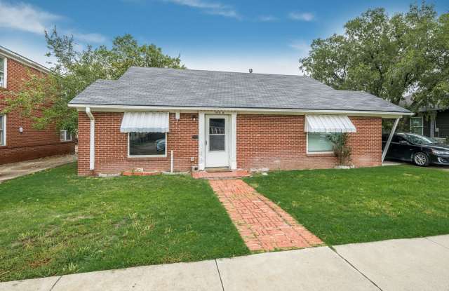1 bed 1 bath near downtown! Gallery 1