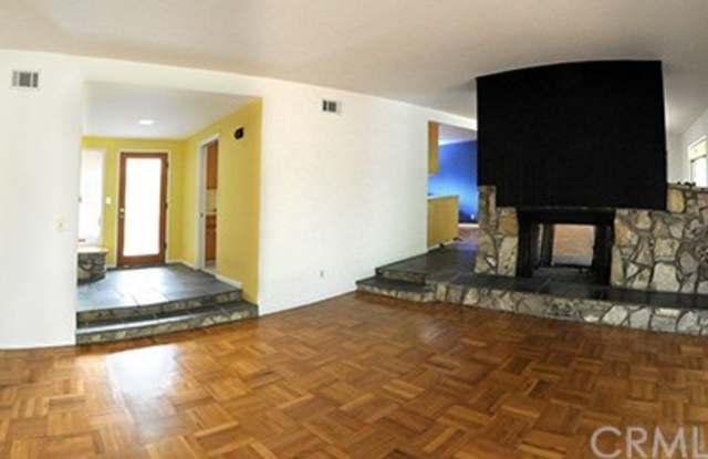 3012 Sunnywood Drive Gallery 4