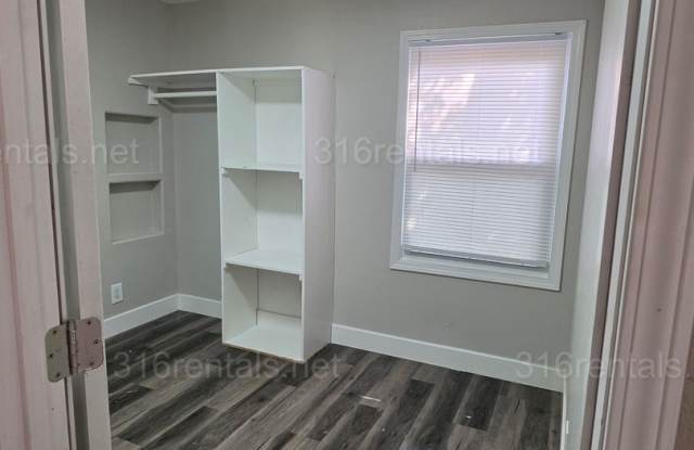$1045- 3 bed 1 bath - Single Family Home Gallery 4