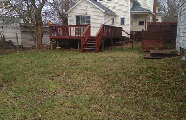 175 Eagle St - 175 Eagle Street, Fredonia, NY 14063