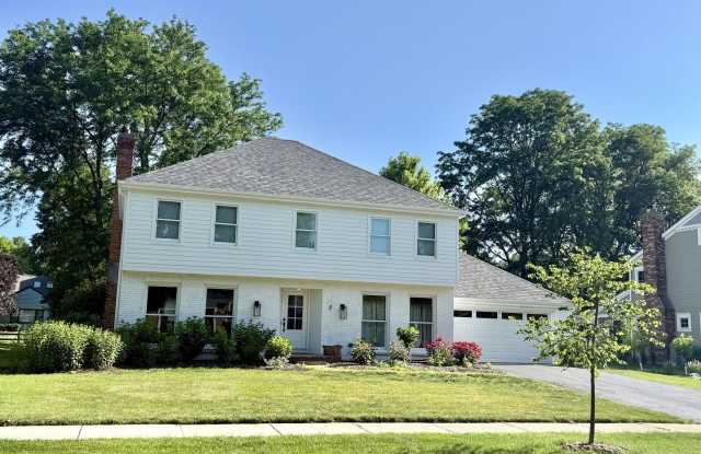 1019 Thunderbird Lane photos photos