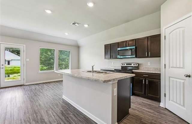 48506 RED FOX Drive Gallery 4