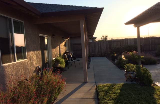 321 Antelope Creek Avenue Gallery 3
