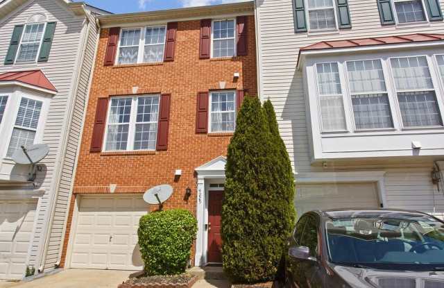 4225 LAVENDER Lane Gallery 1