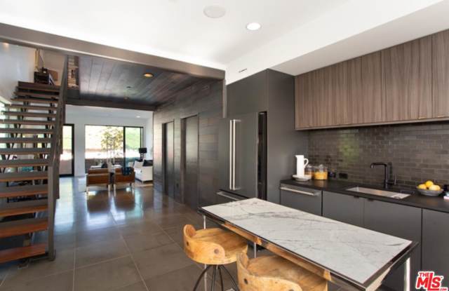 742 BROOKS Avenue - 742 E Brooks Ave, Los Angeles, CA 90291