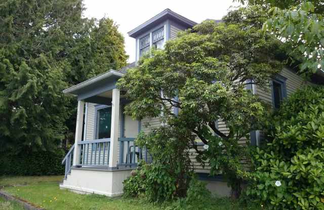 2713 NW 65th St photos photos