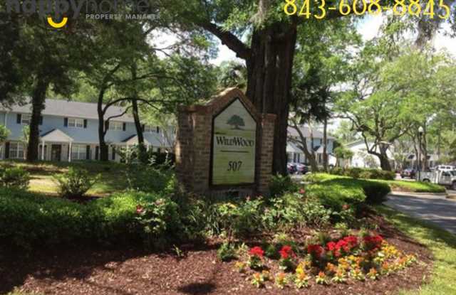 2 Bedroom, 2 Bath Townhouse in Gated Community! Backs up to the West Ashley Greenway! photos photos