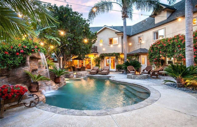 1584 Riverside Place photos photos