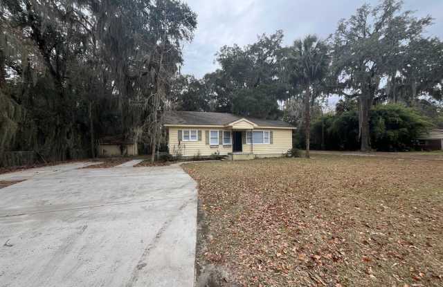 Three Bedroom House in Pinpoint Community Gallery 1