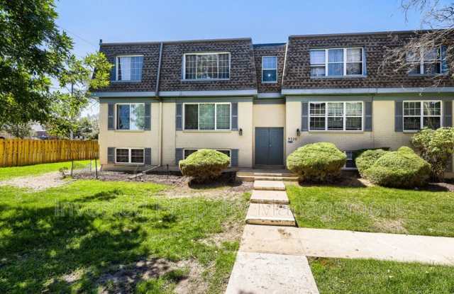 9330 E Girard Ave photos photos